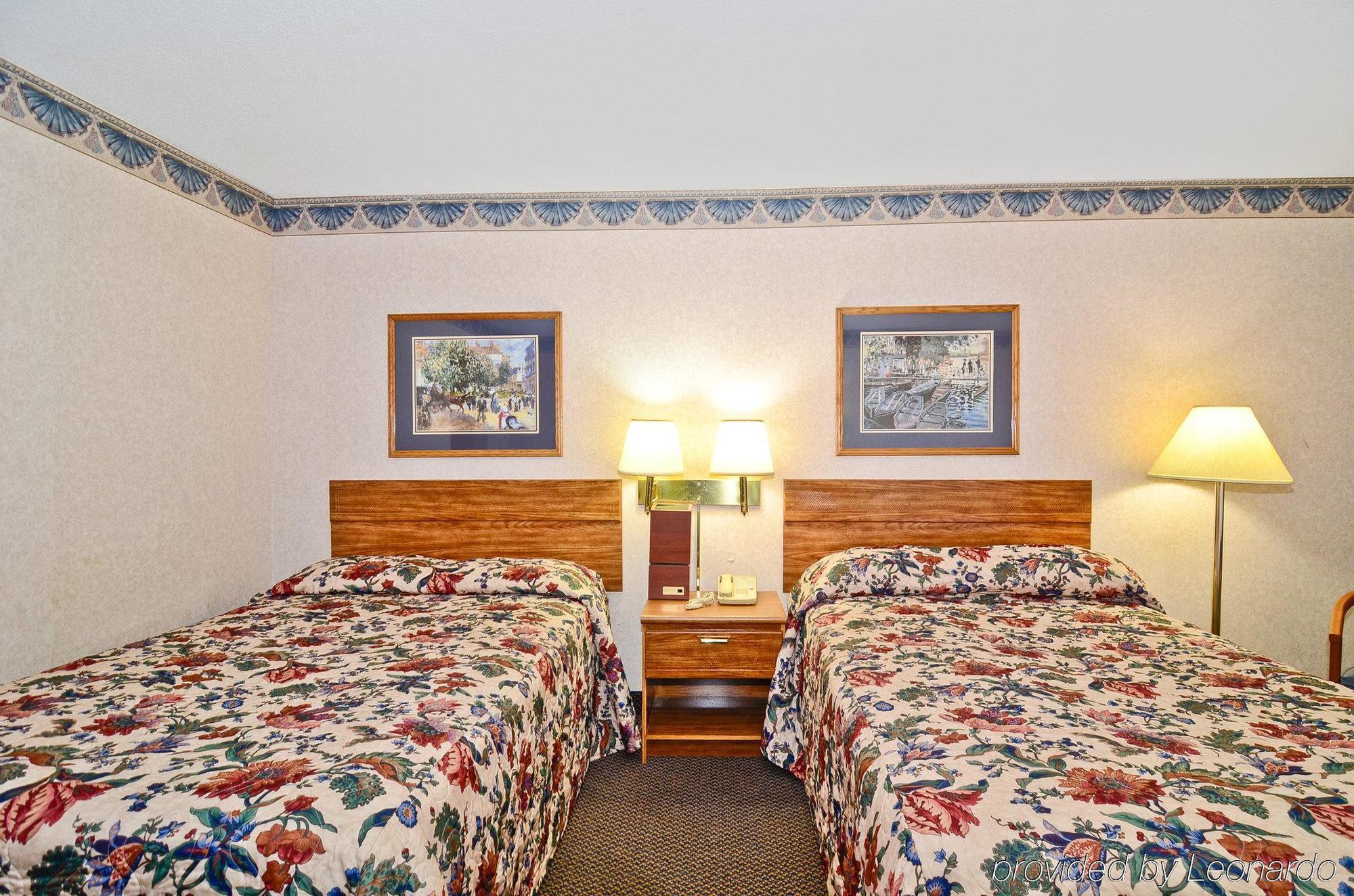 The Sanford Inn Habitación foto